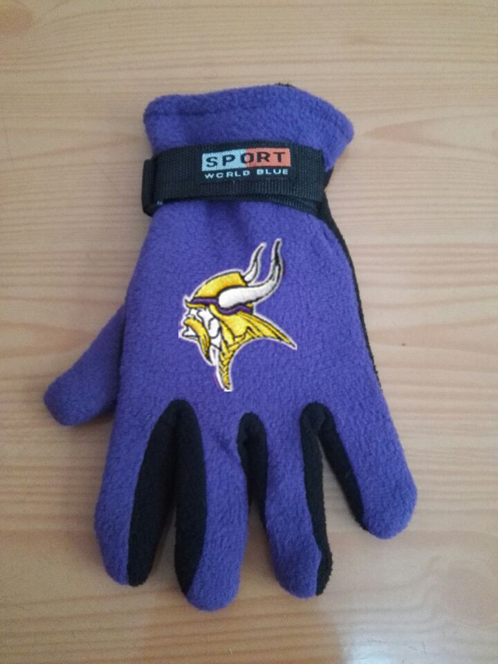 Vikings Winter Velvet Warm Sports Gloves5