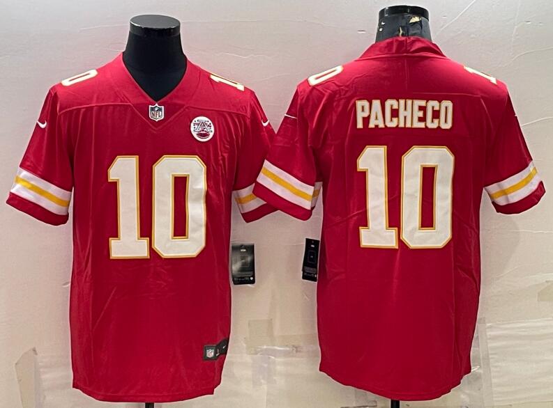Nike Chiefs 10 Isiah Pacheco Red Vapor Untouchable Limited Jersey